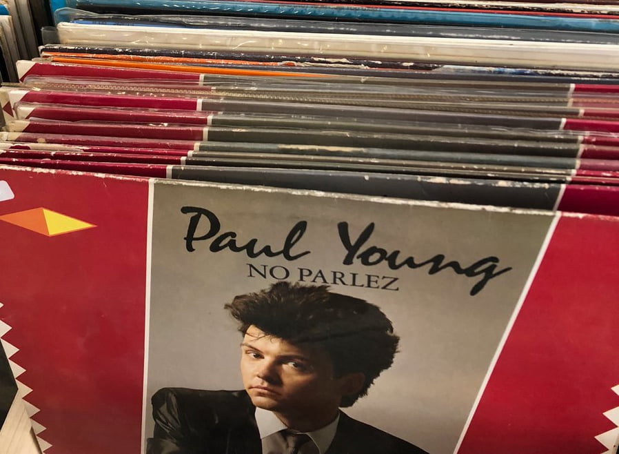 Spooling For a Fight: The Format Wars – logo fiasco